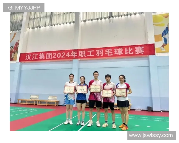 羽毛球比赛经验提升杭州羽毛球队再创佳绩引领风骚